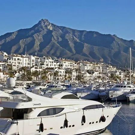 Puerto Banus Apartment Marbella